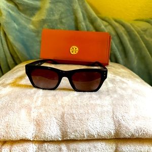 Tory Burch women’s sunglasses